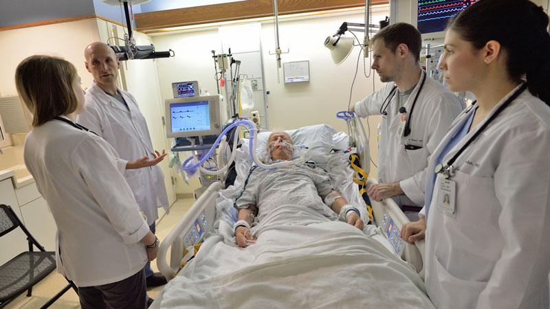 State of the art quaternary care center with 700 inpatient beds
